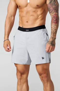 1054 - AeroVent Compression Shorts