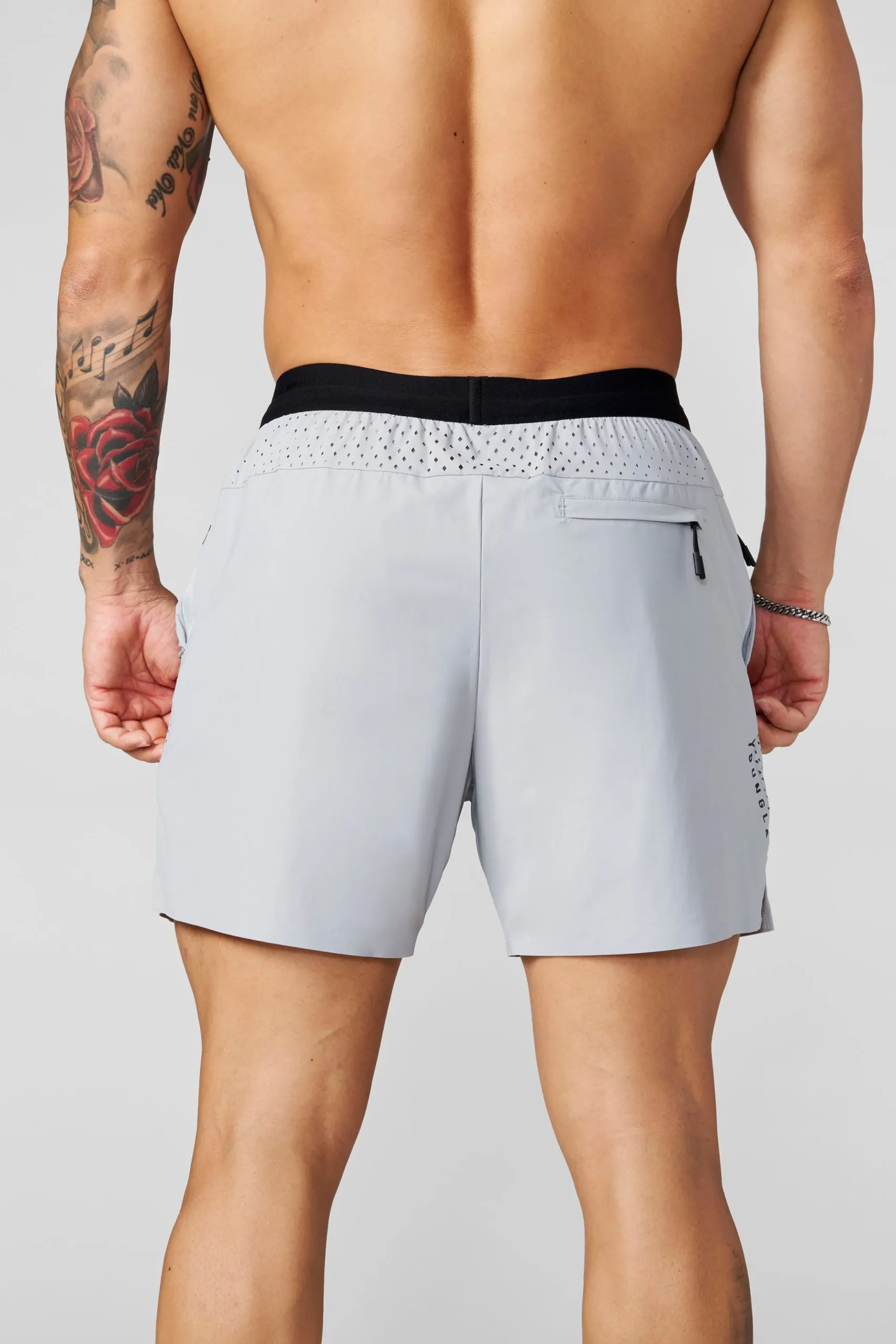1054 - AeroVent Compression Shorts