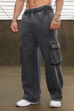 2131 - Batman Armored Sweats