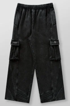 2131 - Batman Armored Sweats
