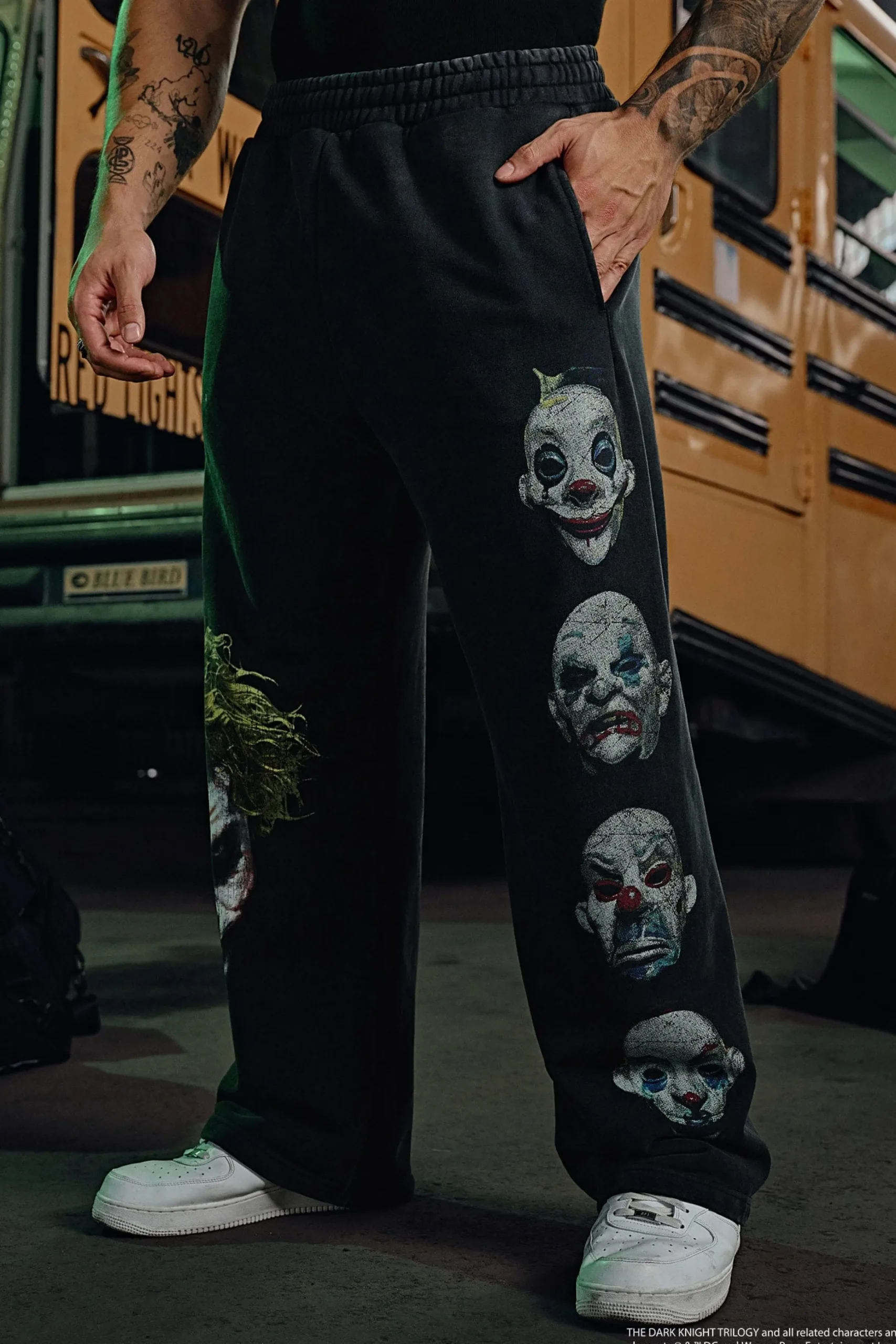 2158 - Batman Legends Joggers