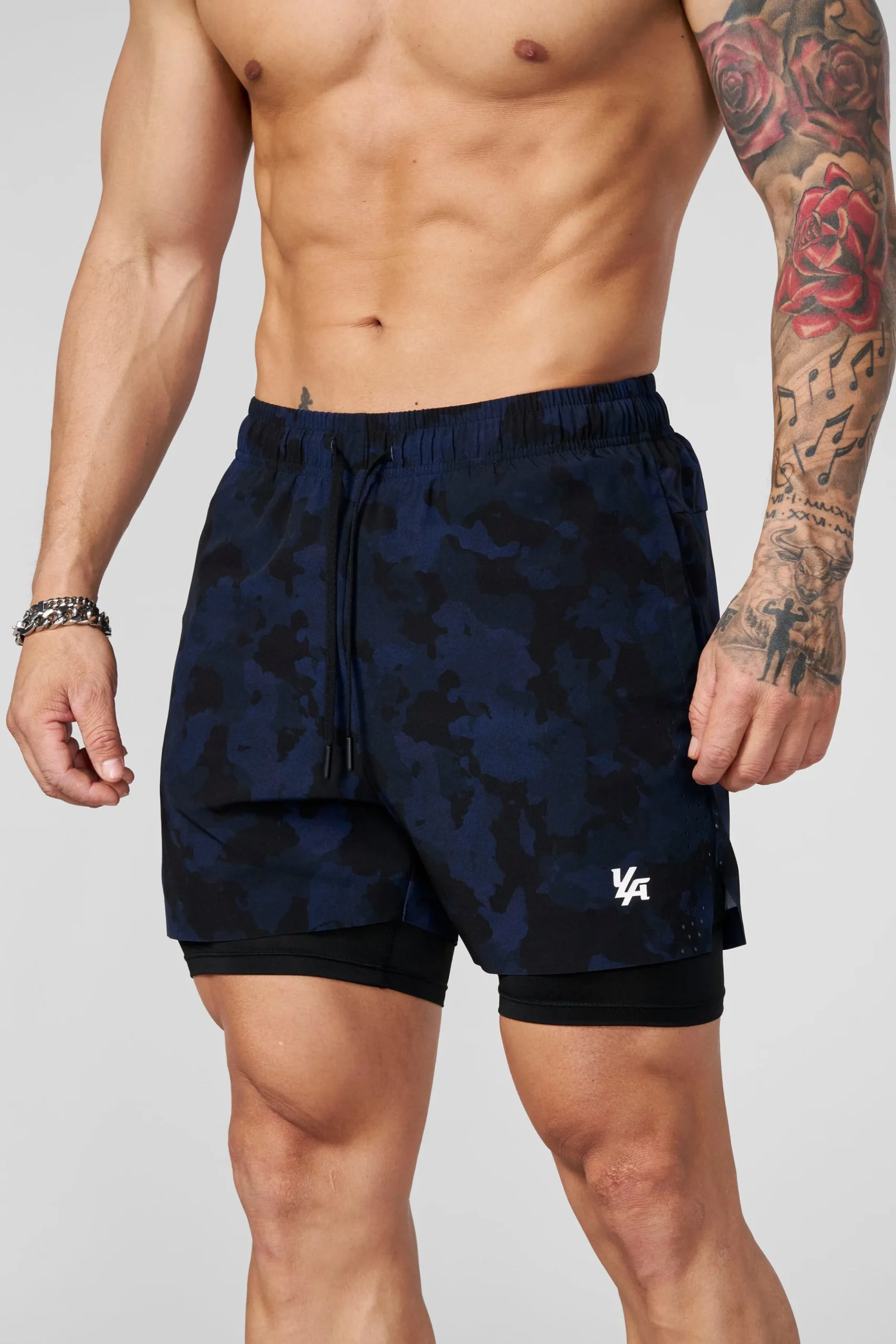 1047 - Camo Compression Shorts