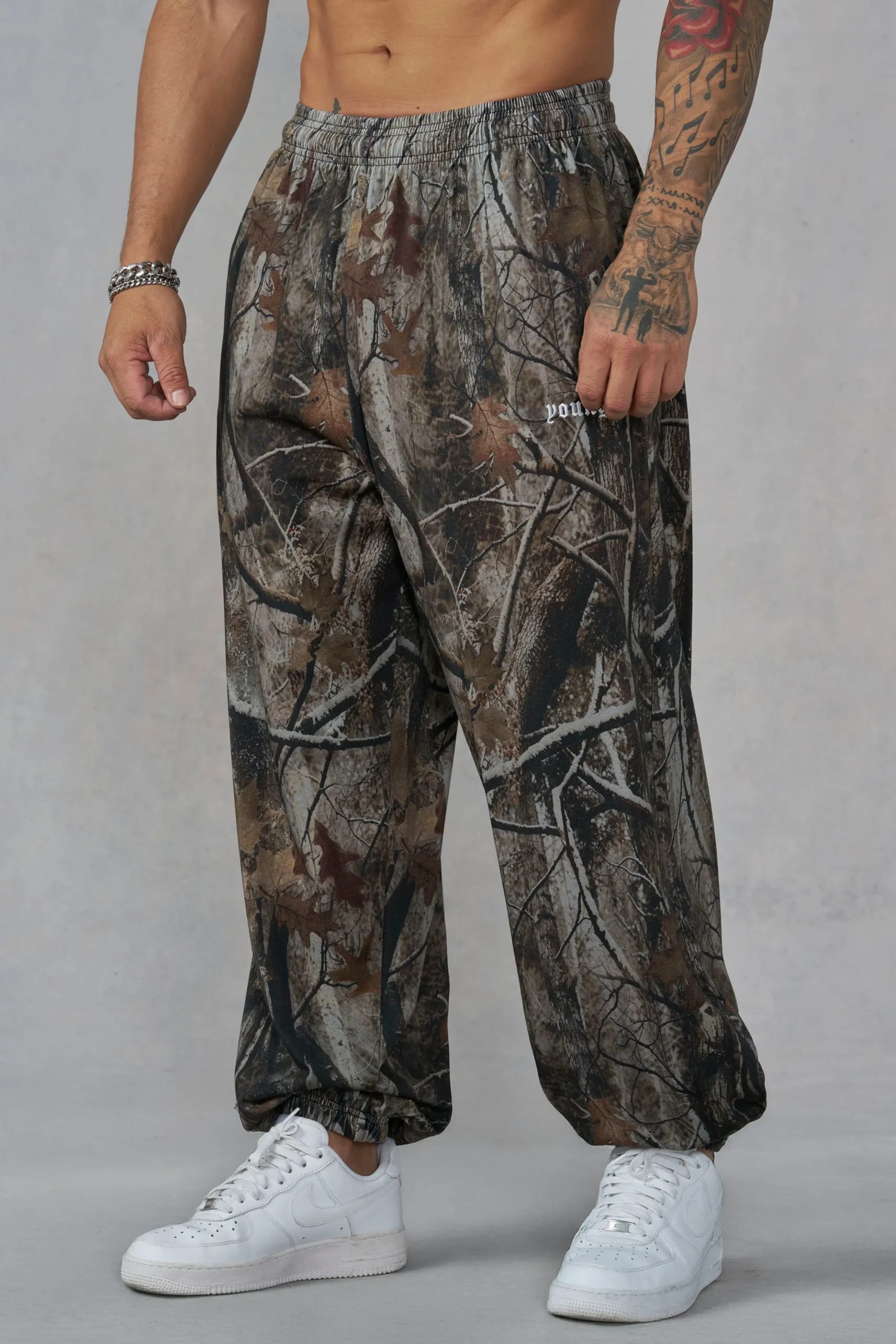 2155 - Camo Pump Cover Joggers