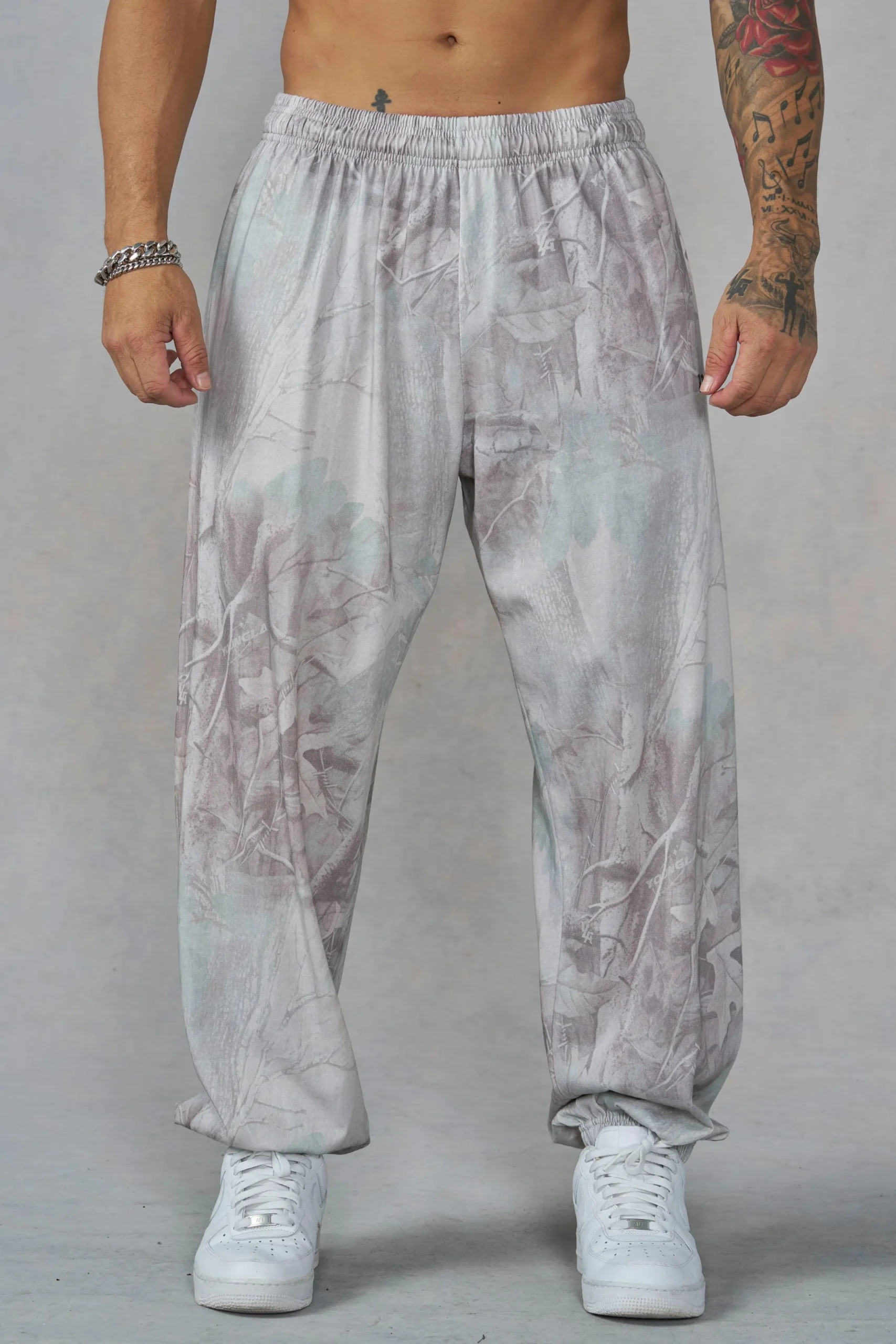 2155 - Camo Pump Cover Joggers