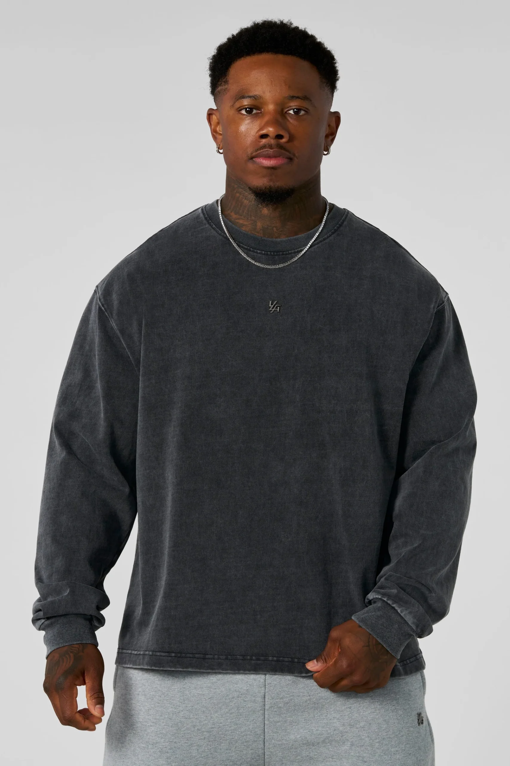 8001 - Elevated Essentials - Longsleeves