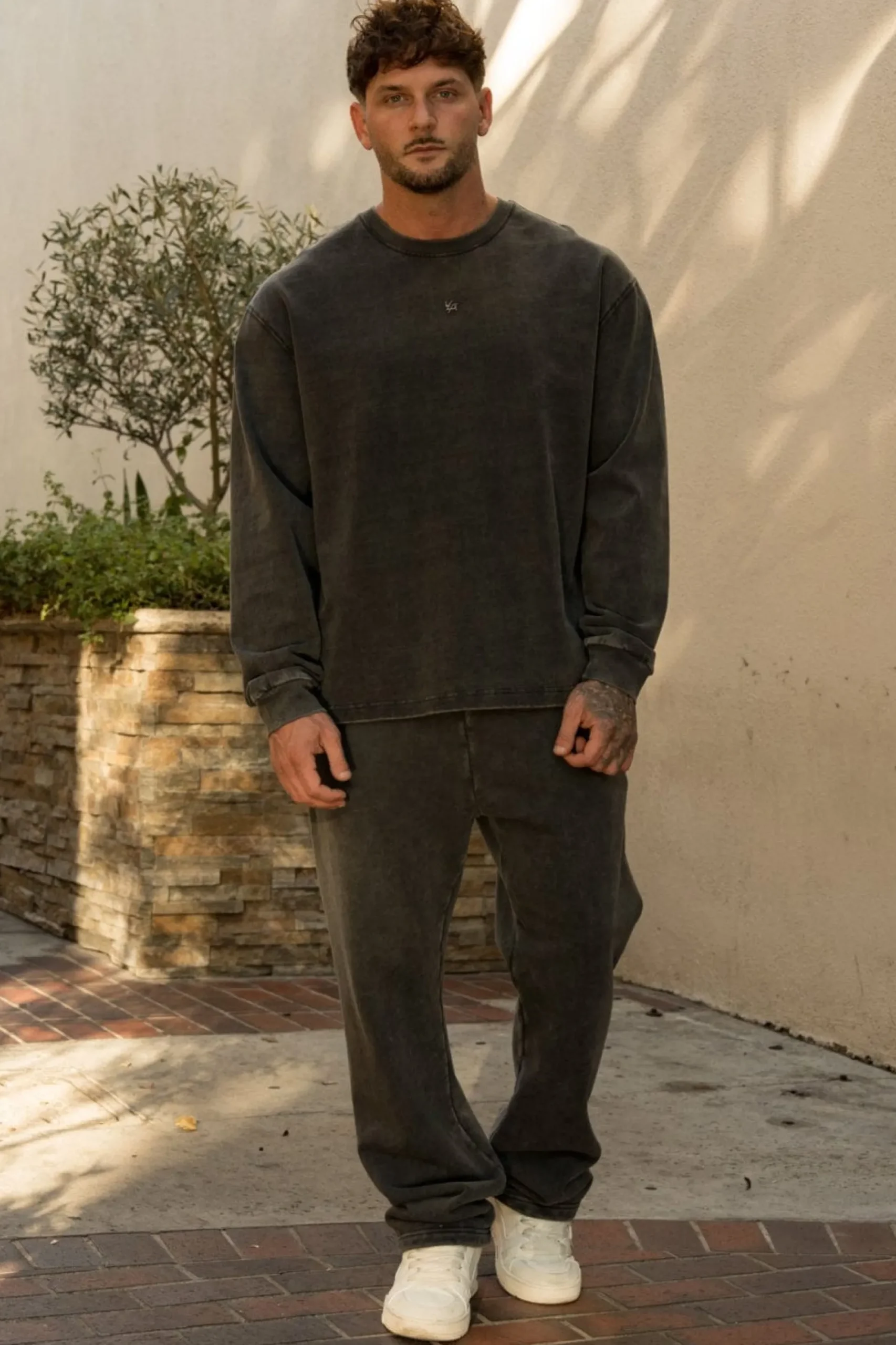8001 - Elevated Essentials - Longsleeves