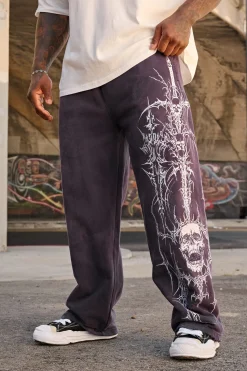 2122 - Eternal Embroidered Sweats