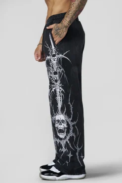 2122 - Eternal Embroidered Sweats