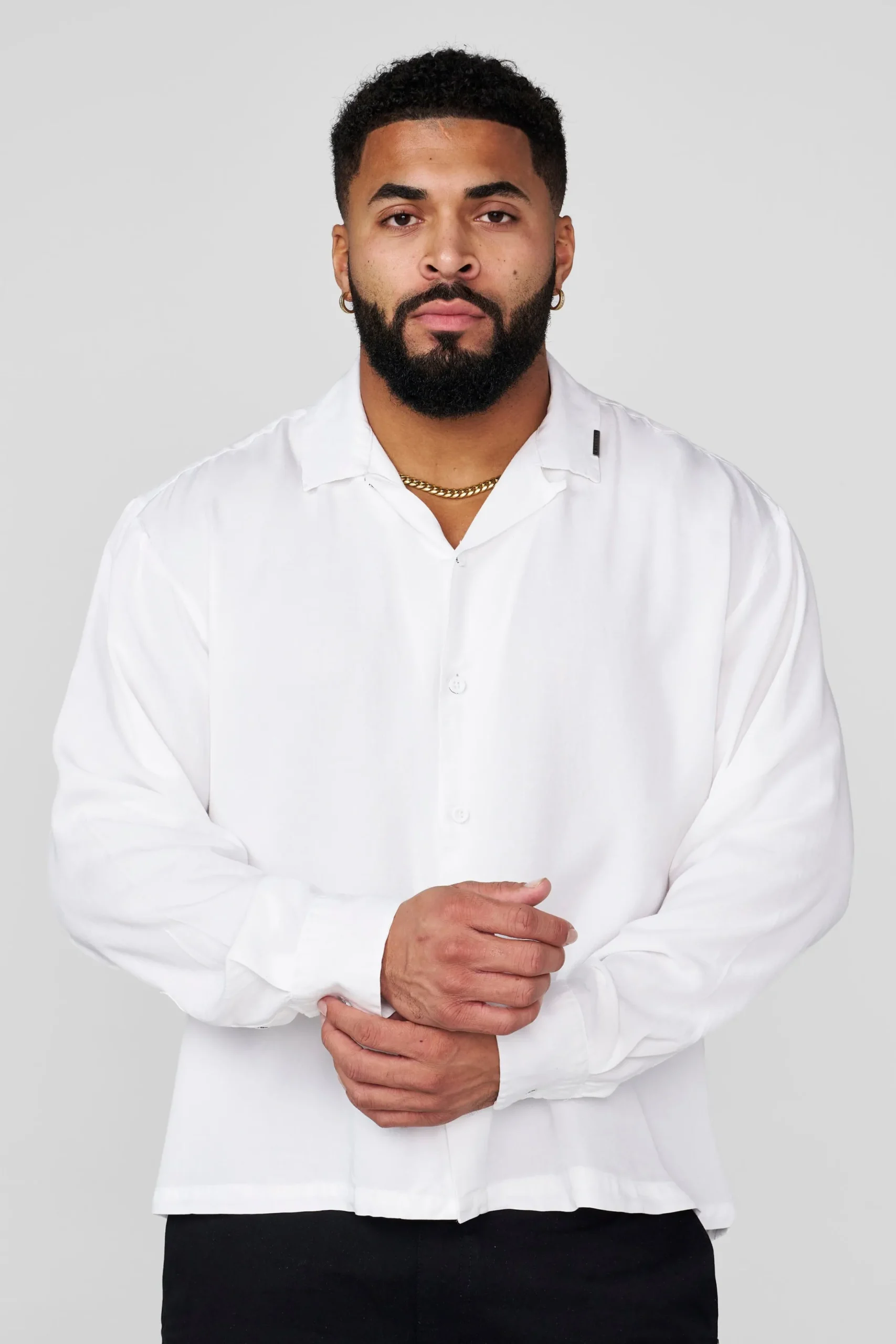 8053 - Flowy Button-ups