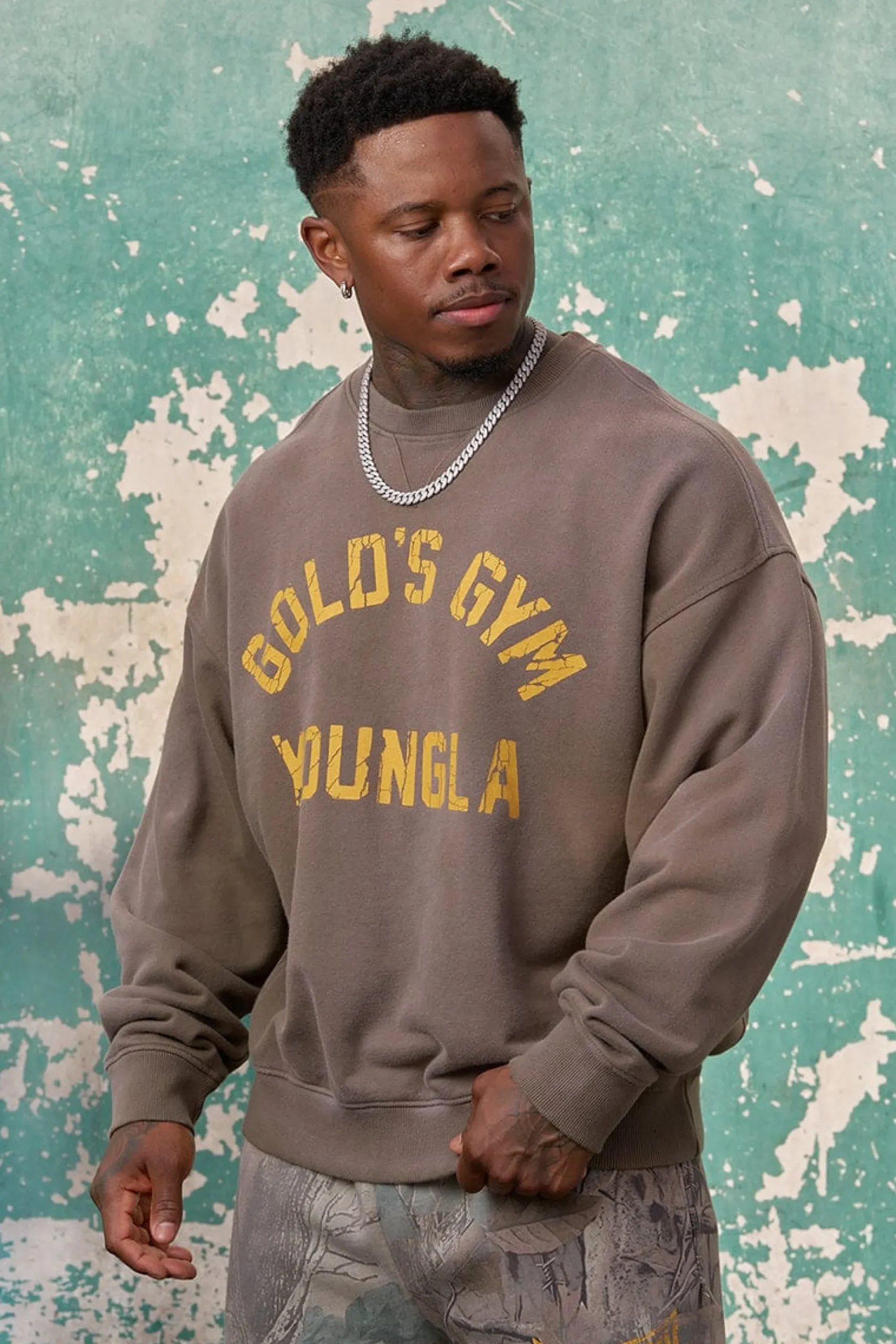 5166 - Gold's Iron Legacy Vintage Crewnecks