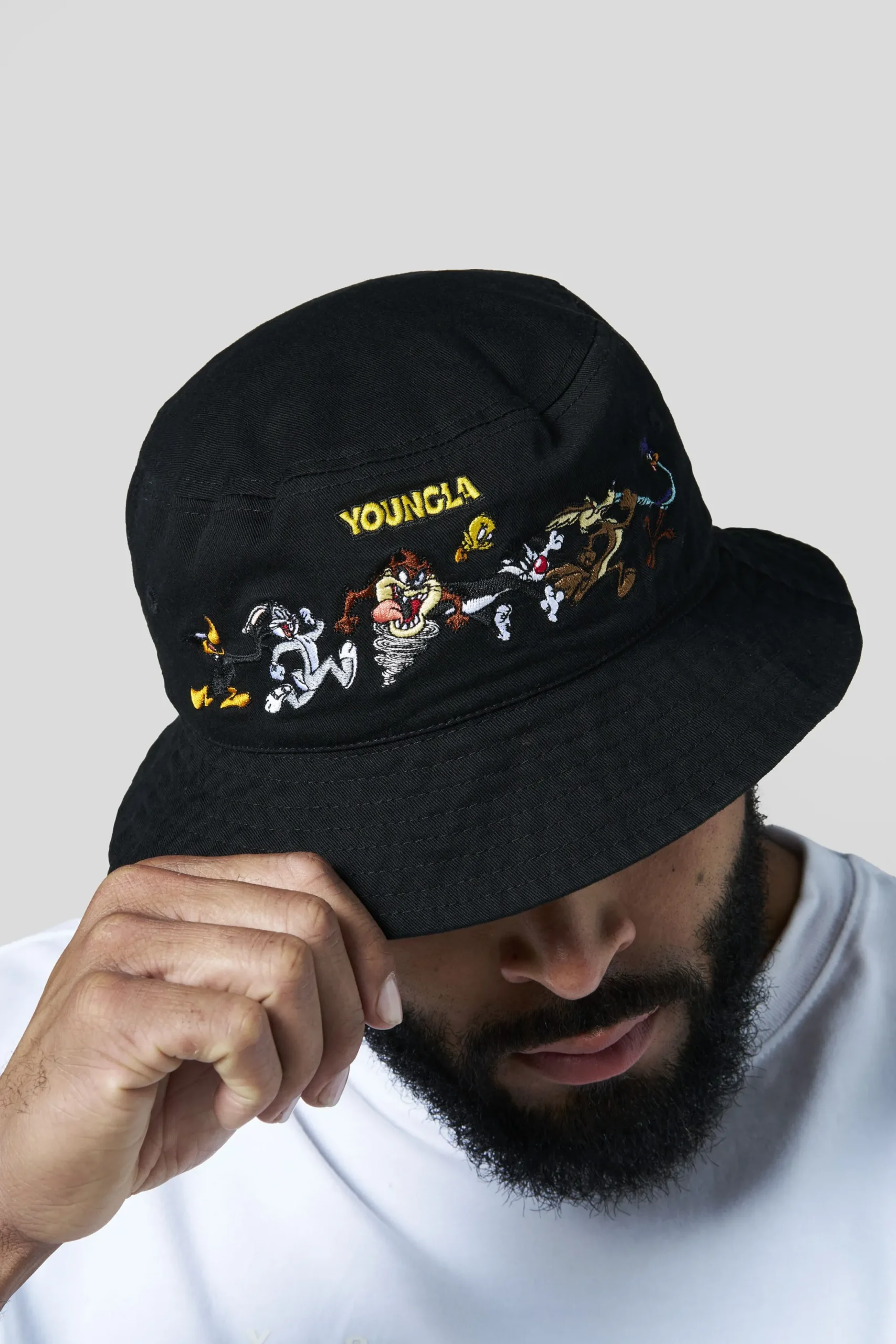 9093 - Looney Tunes Bucket Hat