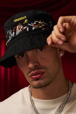 9093 - Looney Tunes Bucket Hat
