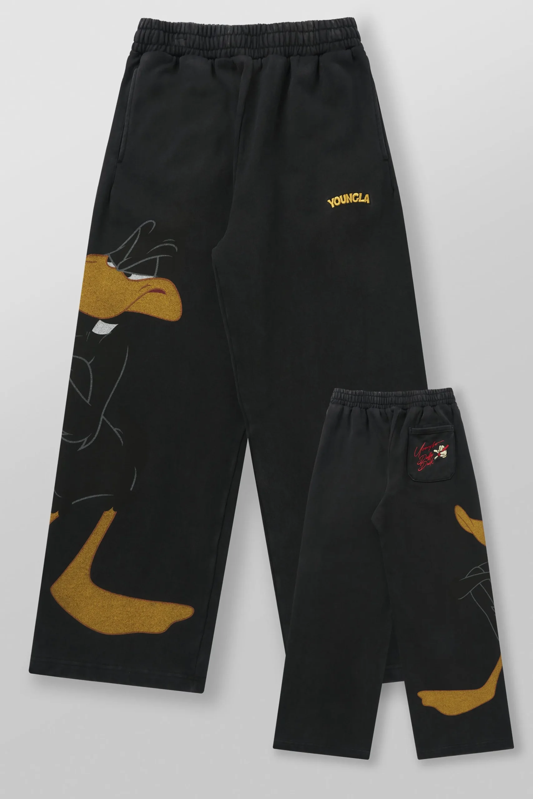 2169 - Looney Tunes Character Sweats