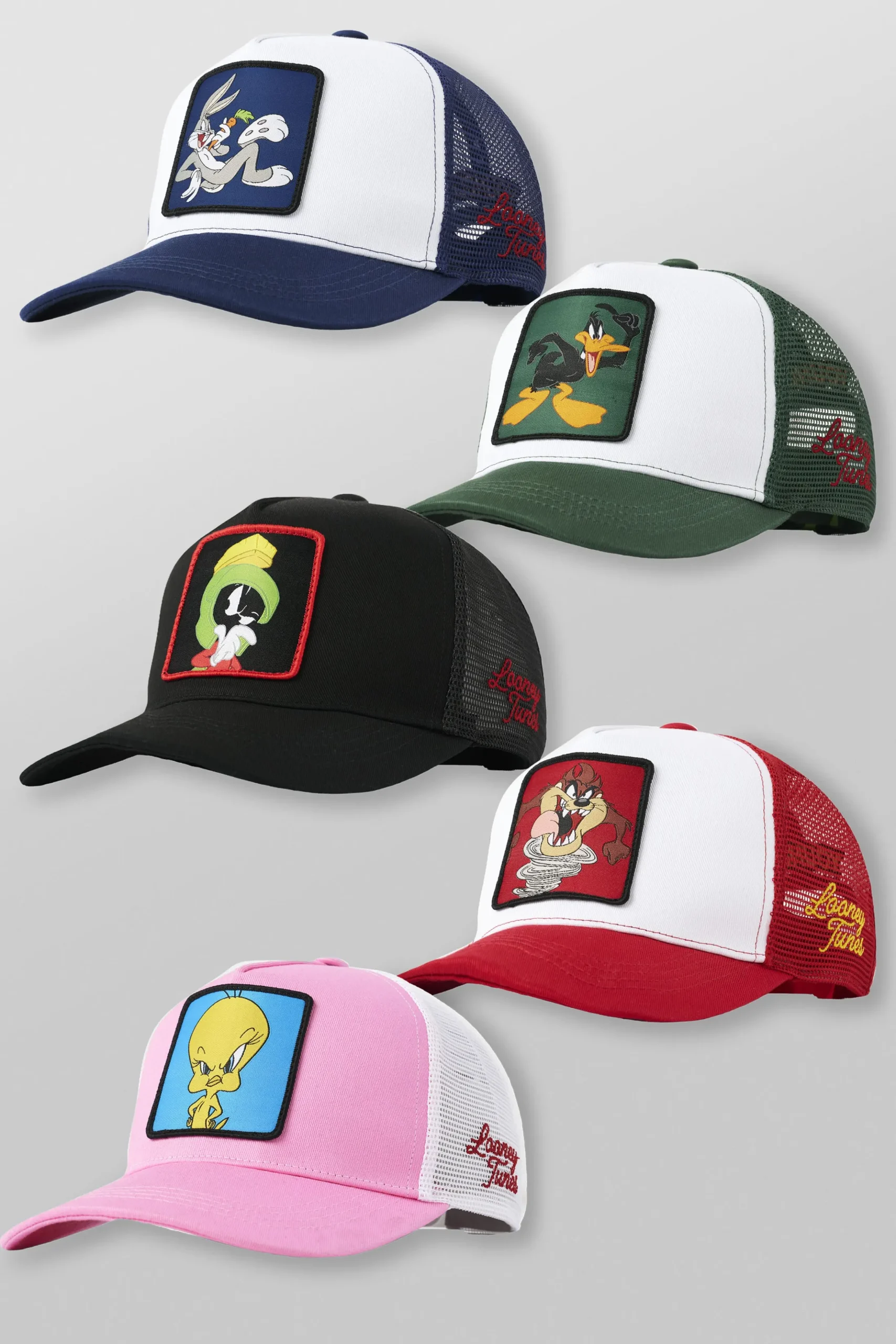 9135 - Looney Tunes Patch Trucker Hats