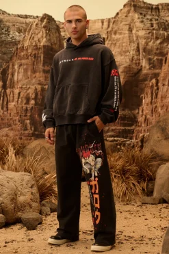 2017 - One Punch Man Sweats