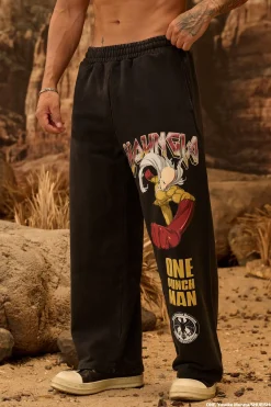 2017 - One Punch Man Sweats