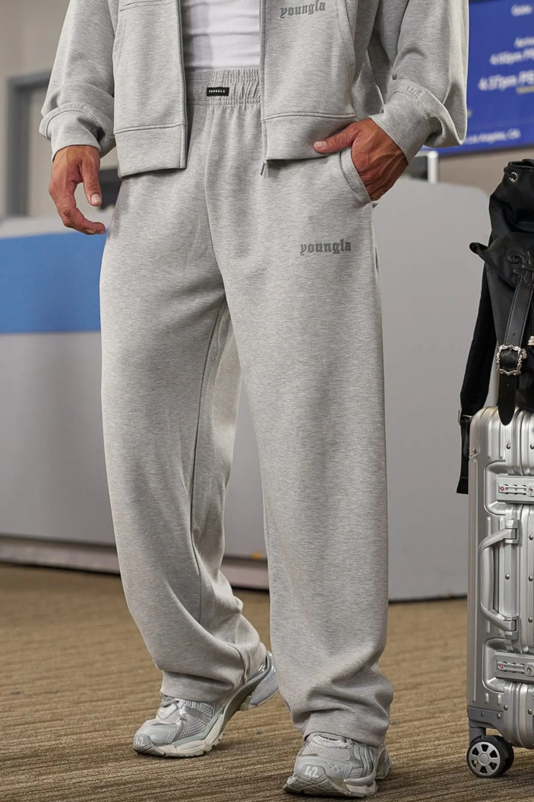 2141 - Soft AF No Cuff Sweats