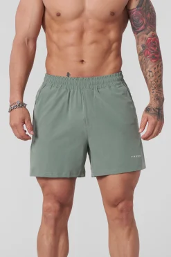 1022 - Staple Shorts 4.5