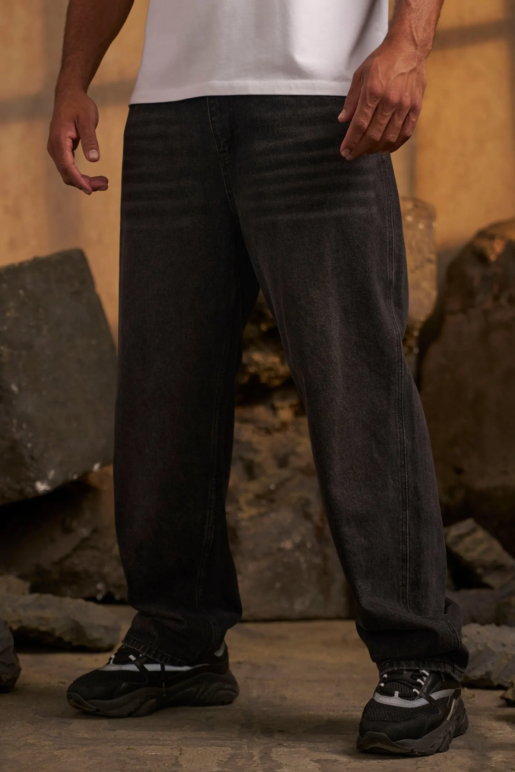 6052 - Straight Cut Jeans