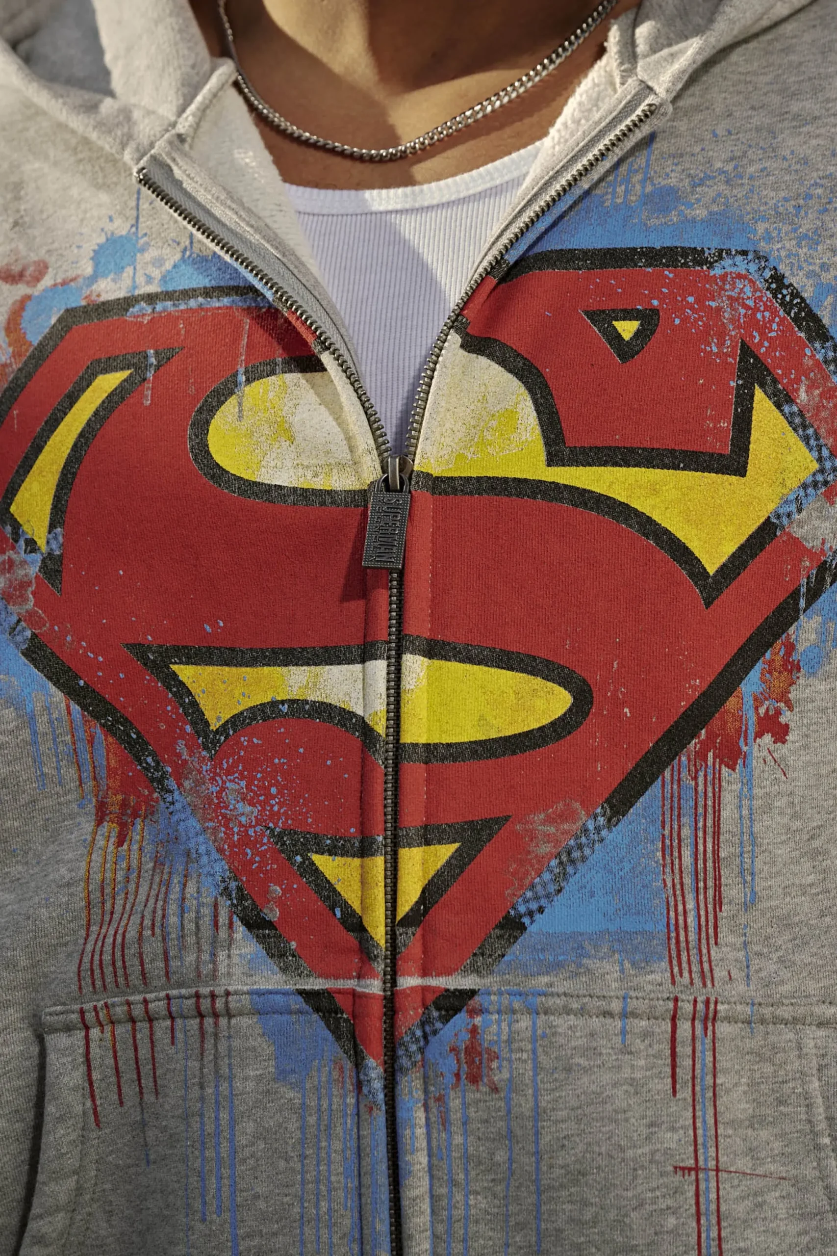 5011 - Superman Drip Zip-Ups
