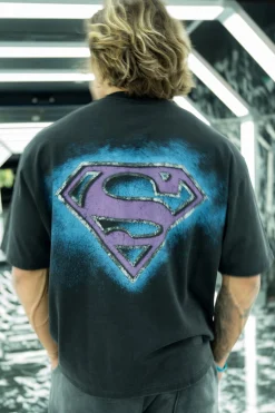 4044 - Superman Graphic Tees