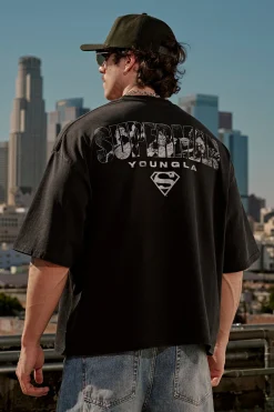4064 - Superman Huge Tees