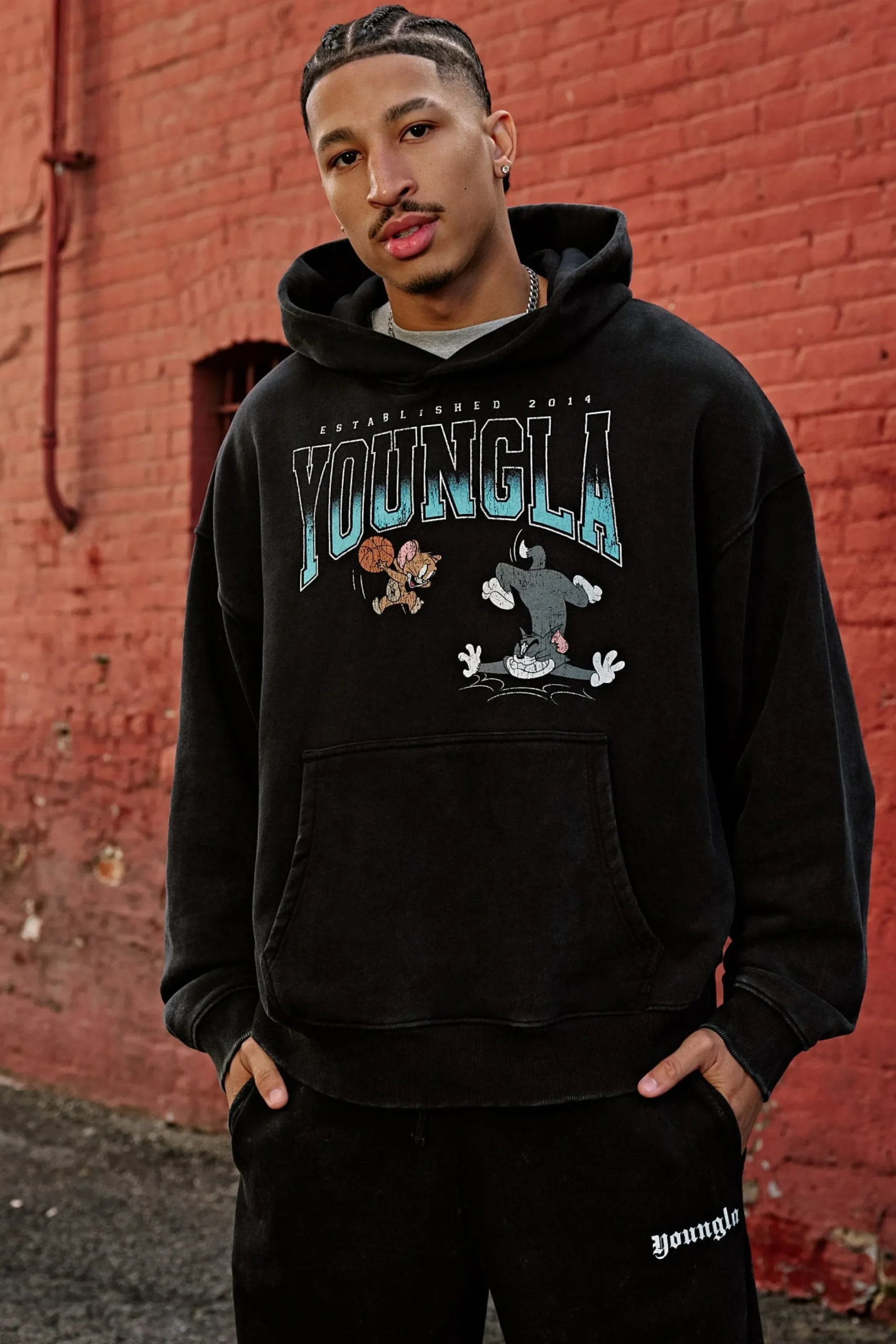 5047 - Tom & Jerry Pullover