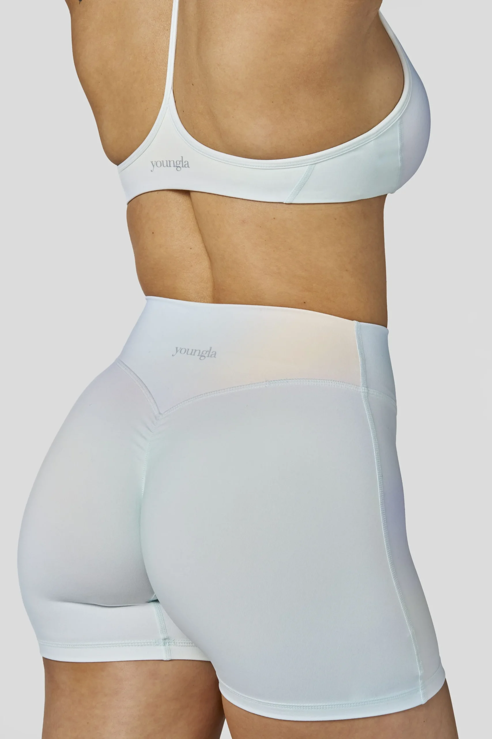 W130 Amore Scrunch Shorts New Colors