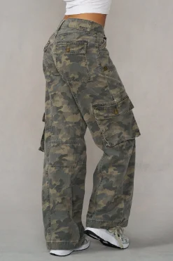 W2132 - Camo Straight Cargo Jeans
