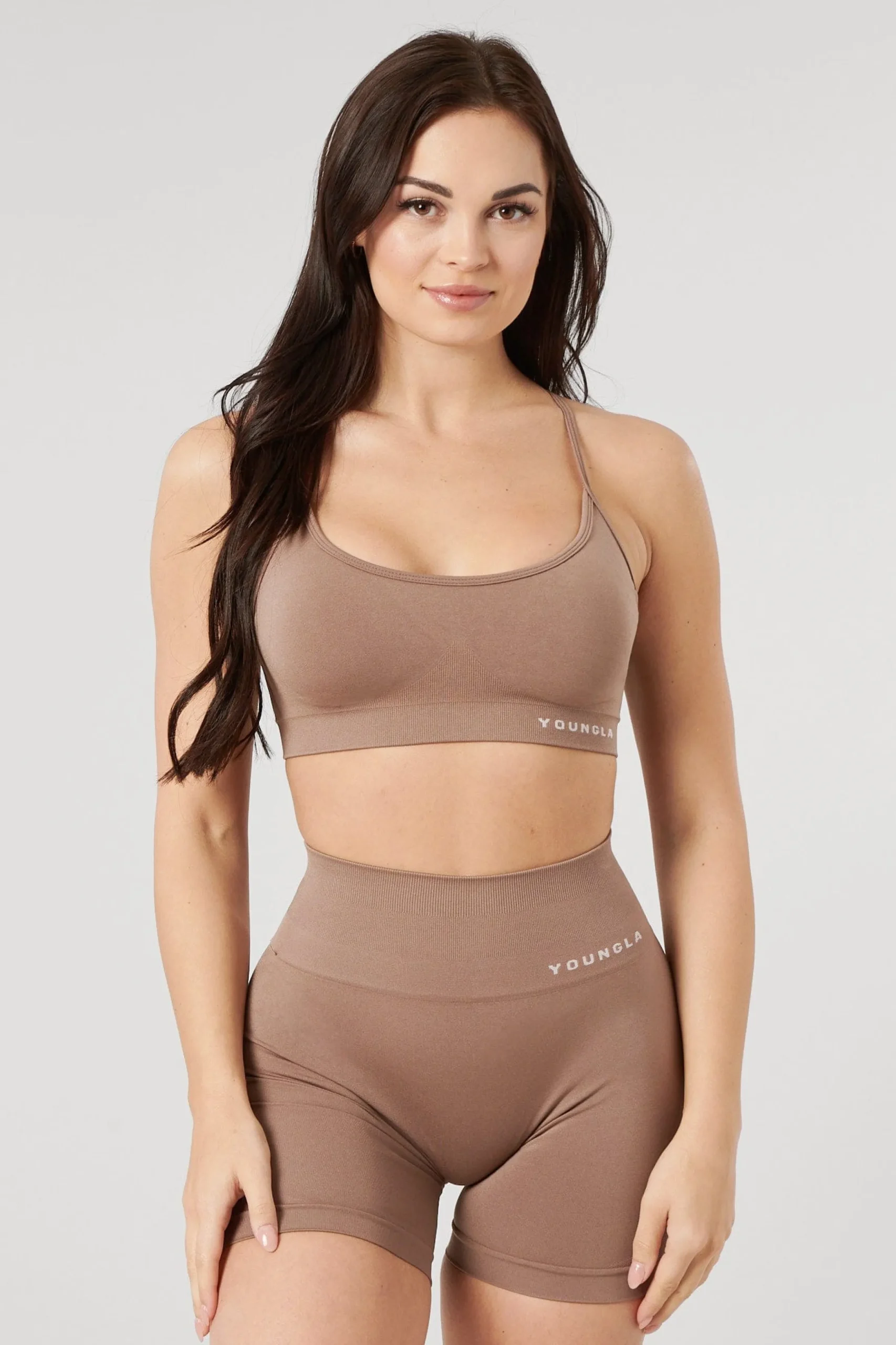 W329 - Core Seamless scoop neck bra
