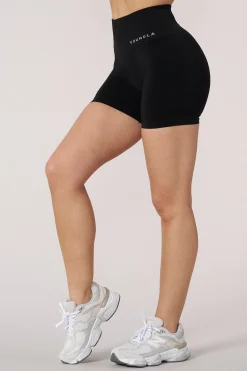 W120 - Core Seamless Shorts