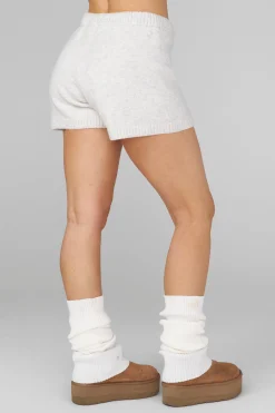 W1147 - Cozy Sweater Shorts