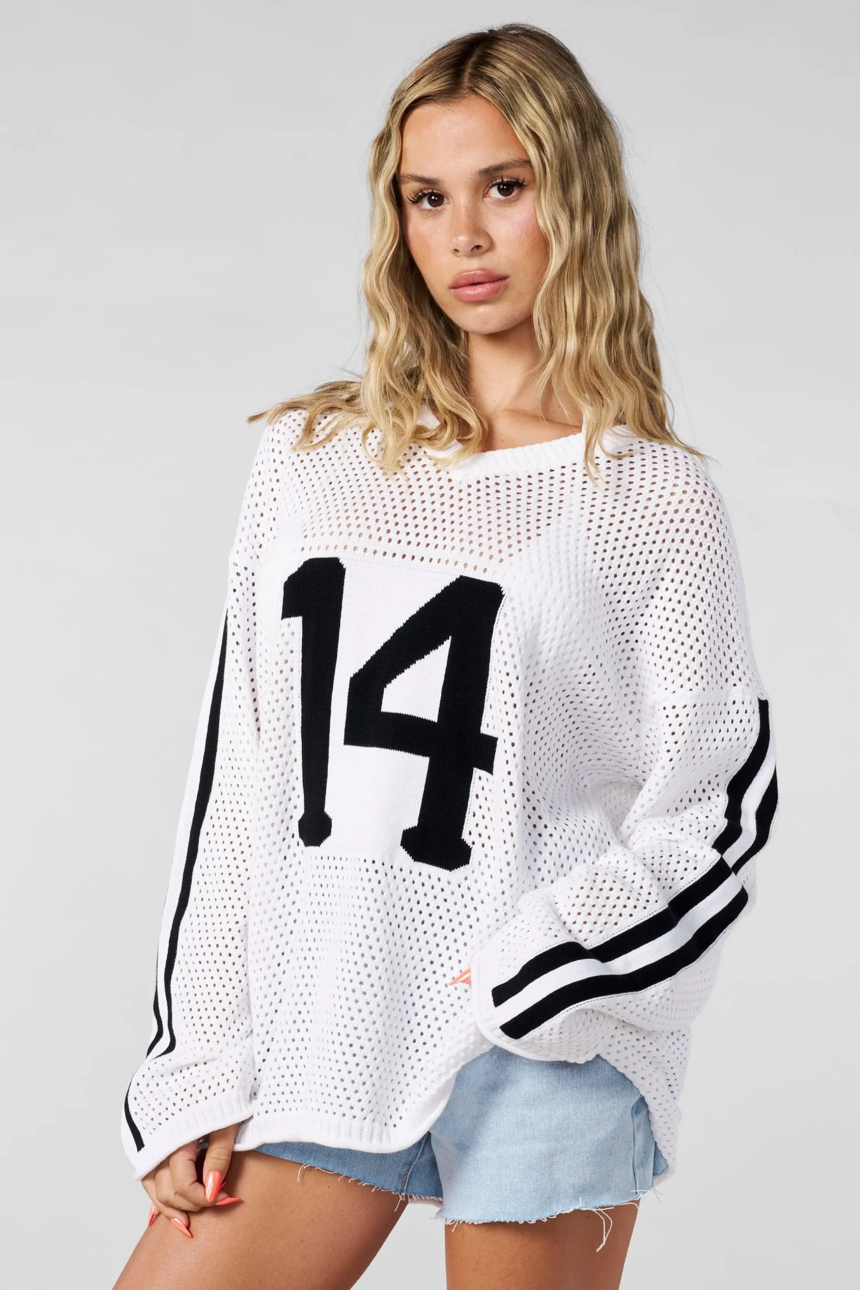 W4001 Crochet Jersey