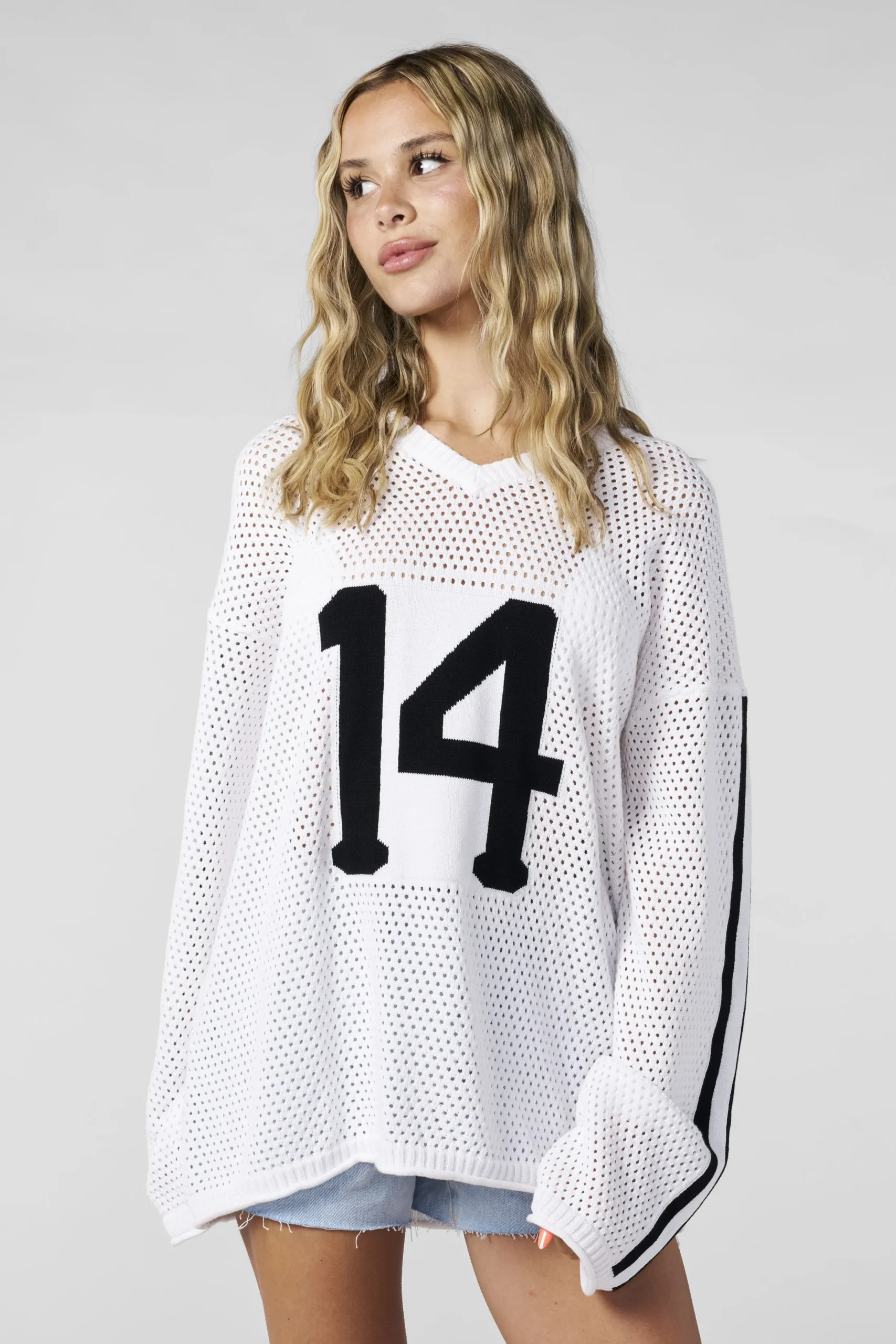 W4001 Crochet Jersey
