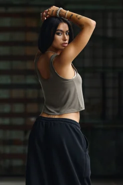 W4119 Crop Graphic tank