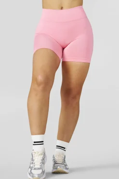 W133 - Curve Seamless Shorts 4.75