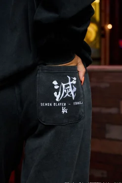 W2242 - Demon Slayer: Kimetsu no Yaiba - Joggers