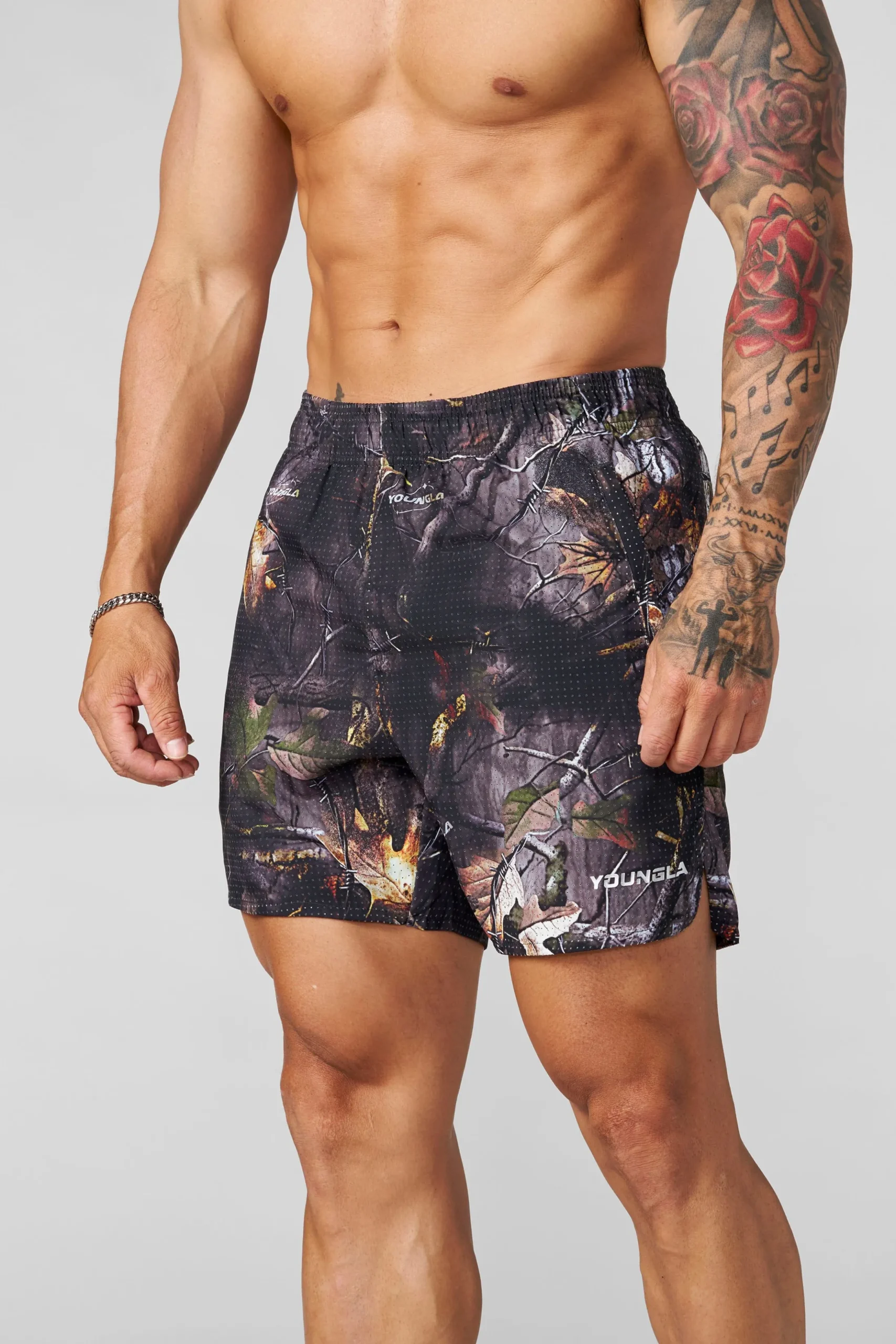 1028 - Weightless Shorts