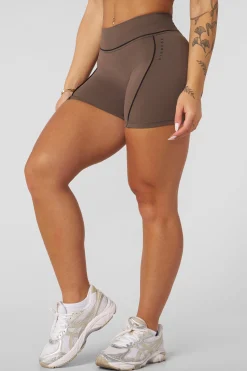 W161 - Elevate outline Shorts 5