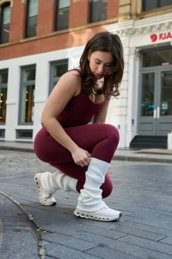 W6100 - Leg Warmers
