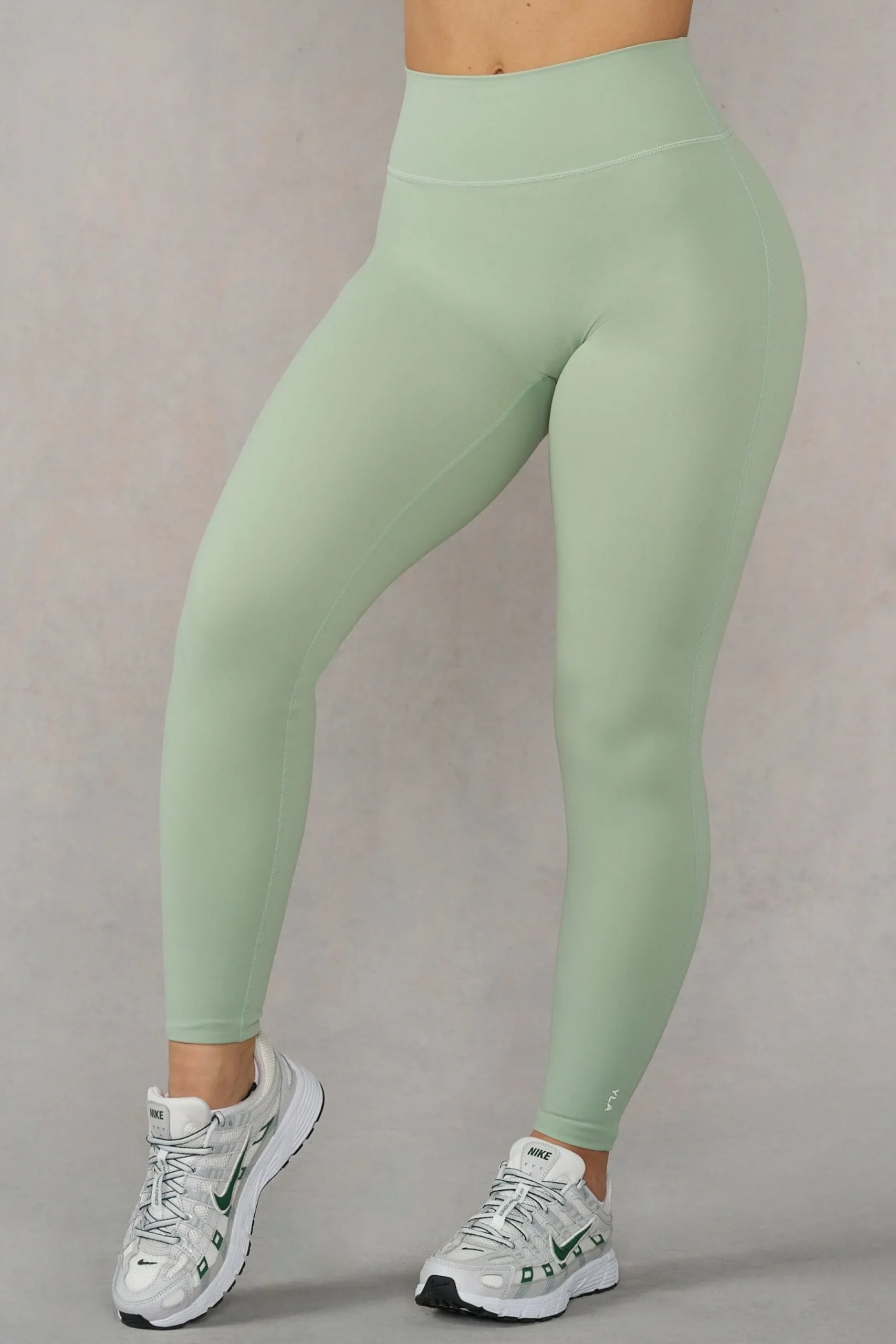 W2205 - Motion PWR Leggings