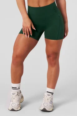 W172 Nova Shorts