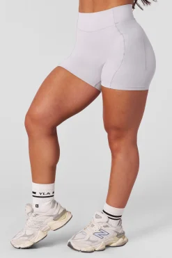 W172 Nova Shorts