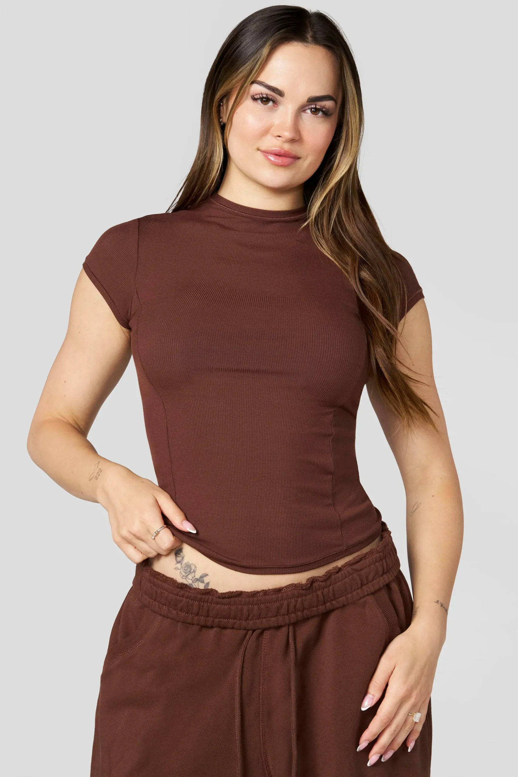W4270 Ribbed Mock Neck Tee