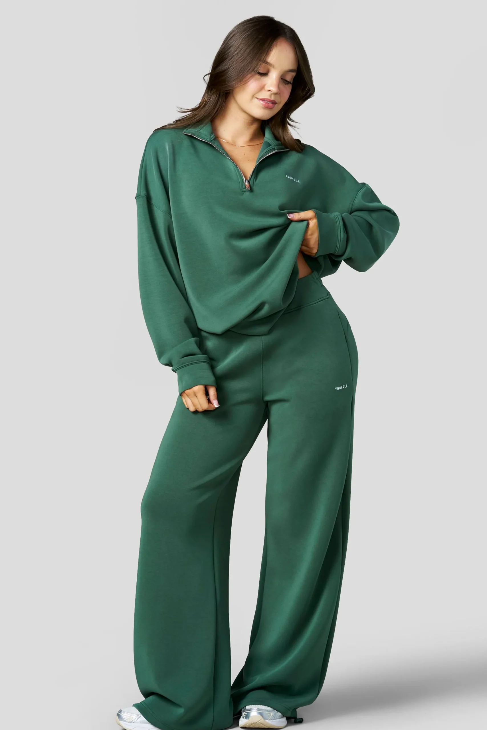 W2273 Scuba Straight Joggers