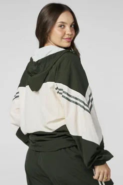 W5166 - Vintage Windbreaker